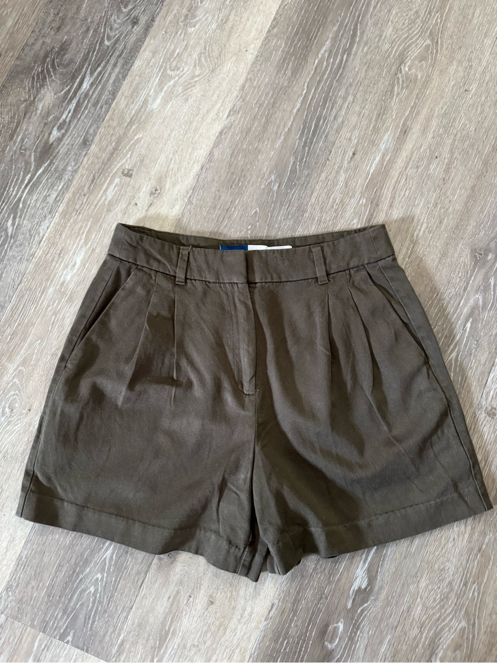 Old Navy Olive Brown High-Rise Pleated Shorts